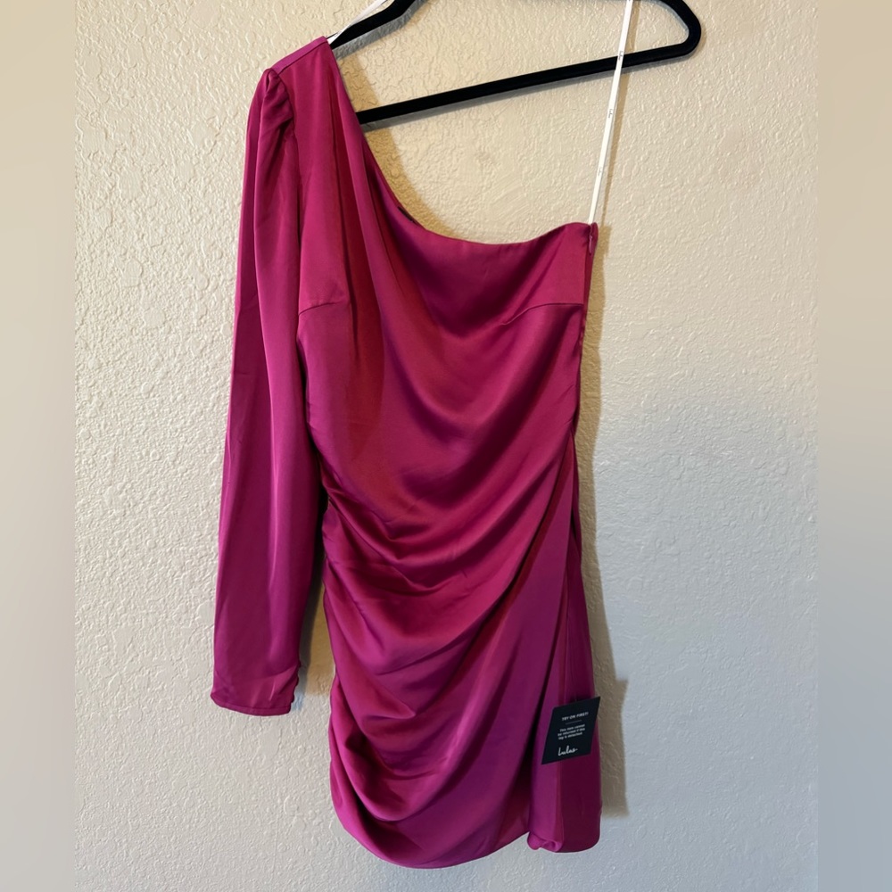 Lulu’s Happy Hour Chic Magenta Satin Ruched One-Shoulder Mini Dress